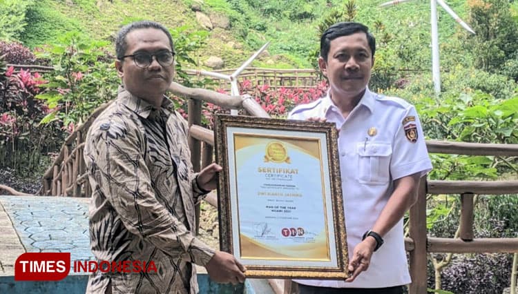 Terima ATI 2021 Kategori Man of The Year Ngawi, Wabup: Ini Surprise untuk Saya